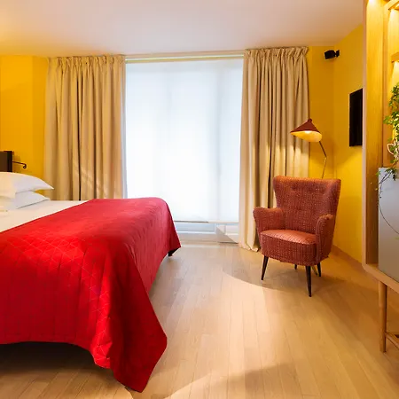 Artus 4* Paris