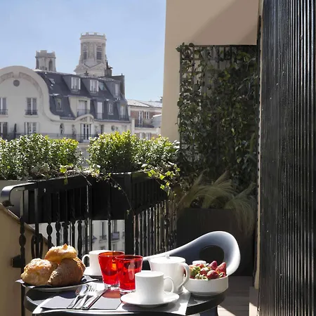 Artus Hotel 4*