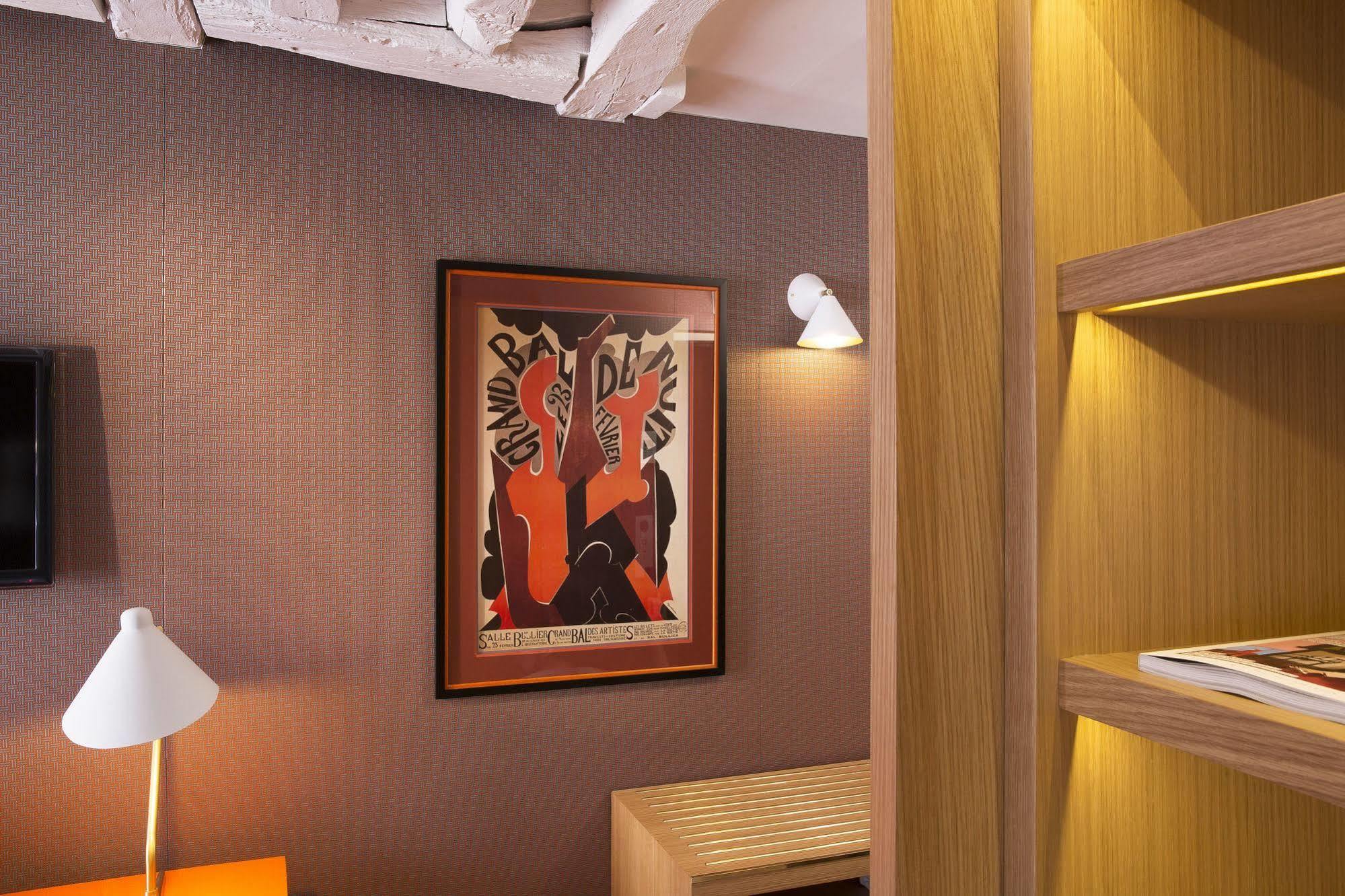 Artus Hotel